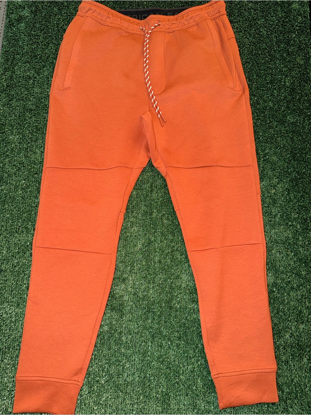 American Eagle Outfitters Orange Men's AE Training Joggers Sz Small